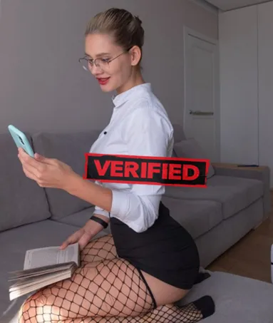 Veronika sexmachine Prostitutka Buedu